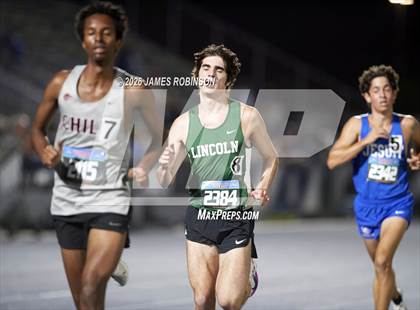 Thumbnail 2 in FHSAA Class 3A Final (3200m) photogallery.