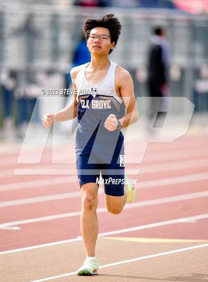 Thumbnail 1 in Herd Roundup @ Elk Grove Boys Running photogallery.