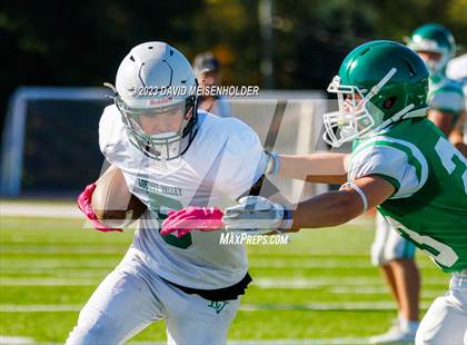 Thumbnail 1 in Locust Valley @ Seaford photogallery.