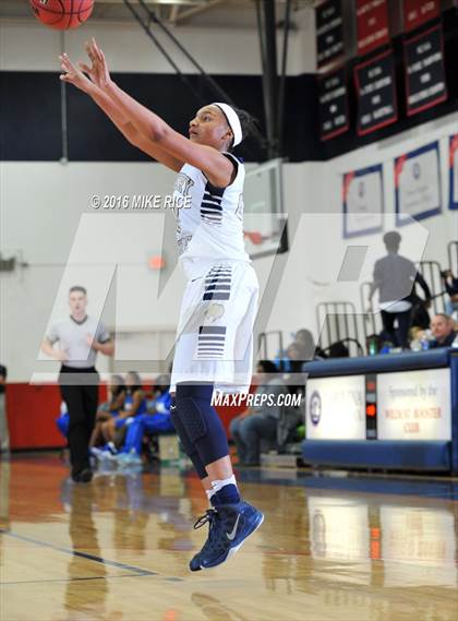Thumbnail 1 in Hickory Grove Christian vs Victory Christian Center (WNC Holiday Classic) photogallery.