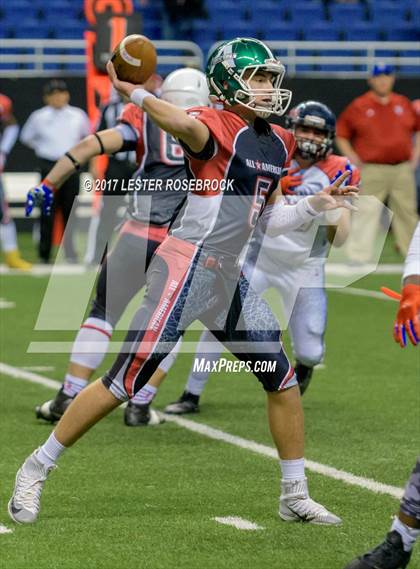 Thumbnail 2 in FBU Freshman photogallery.