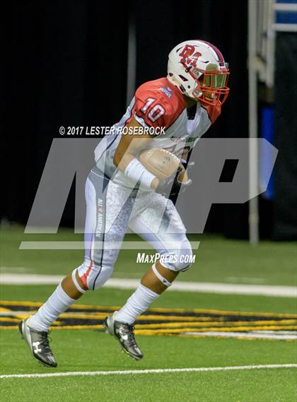 Thumbnail 1 in FBU Freshman photogallery.
