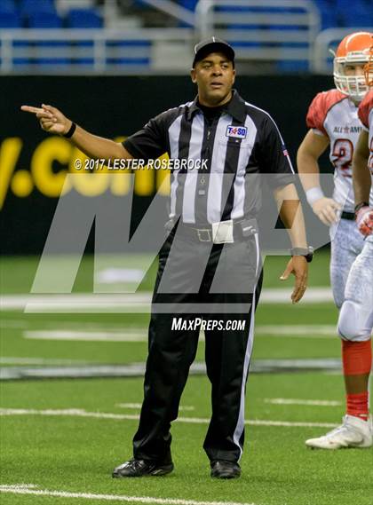 Thumbnail 1 in FBU Freshman photogallery.