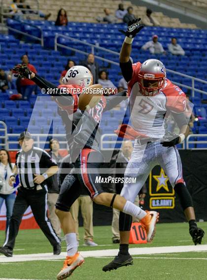 Thumbnail 3 in FBU Freshman photogallery.