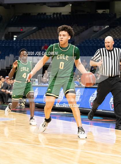 Thumbnail 3 in Cole vs Peaster (UIL 3A Semifinal) photogallery.