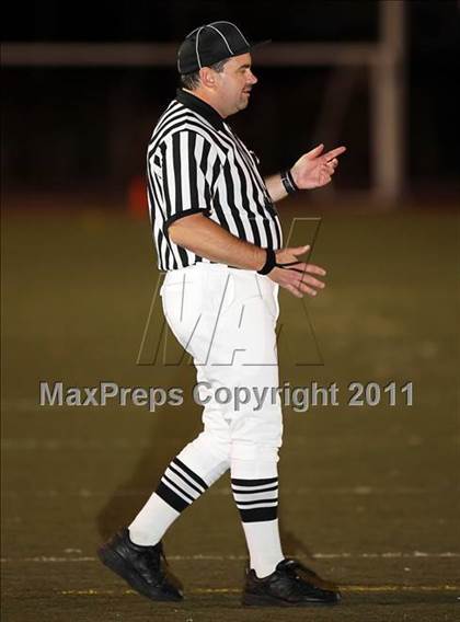 Thumbnail 1 in Santa Paula @ Crescenta Valley photogallery.