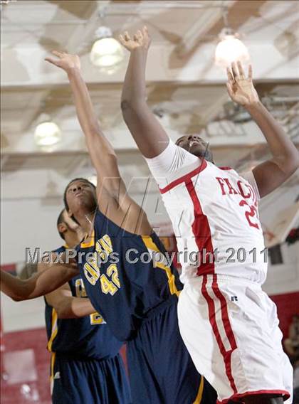 Thumbnail 3 in Cape Fear @ Seventy-First photogallery.