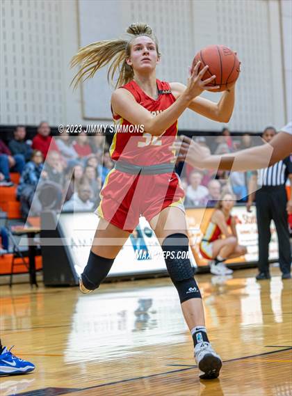 Thumbnail 3 in Vashon vs. Incarnate Word Academy (Webster Winter Challenge) photogallery.