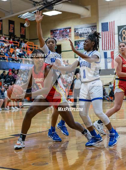 Thumbnail 1 in Vashon vs. Incarnate Word Academy (Webster Winter Challenge) photogallery.