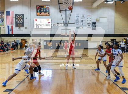 Thumbnail 2 in Vashon vs. Incarnate Word Academy (Webster Winter Challenge) photogallery.