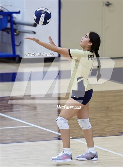 Thumbnail 2 in Saint Jo @ Perrin photogallery.