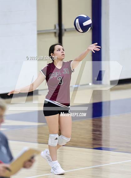 Thumbnail 2 in Saint Jo @ Perrin photogallery.
