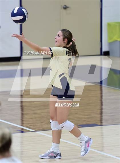 Thumbnail 2 in Saint Jo @ Perrin photogallery.