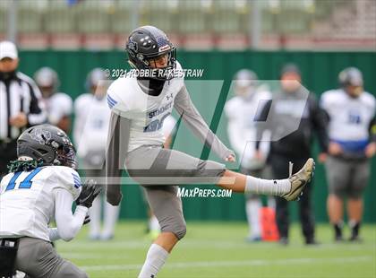 Thumbnail 2 in Red Oak vs. Mansfield Summit (UIL 5A Division 1 Quarterfinals) photogallery.