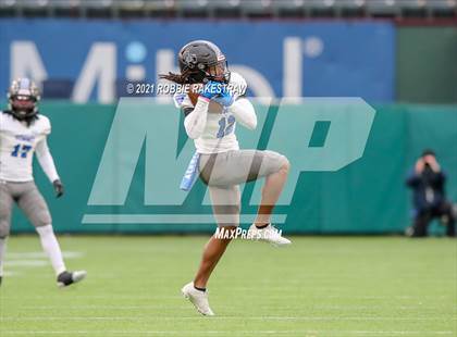 Thumbnail 3 in Red Oak vs. Mansfield Summit (UIL 5A Division 1 Quarterfinals) photogallery.