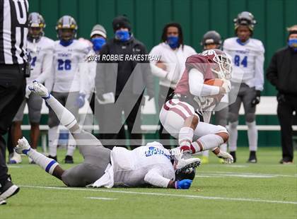 Thumbnail 1 in Red Oak vs. Mansfield Summit (UIL 5A Division 1 Quarterfinals) photogallery.
