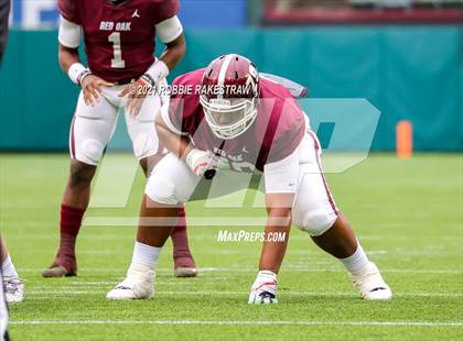 Thumbnail 1 in Red Oak vs. Mansfield Summit (UIL 5A Division 1 Quarterfinals) photogallery.