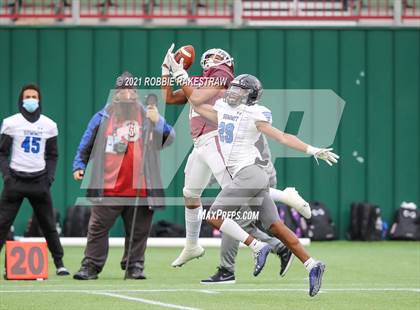 Thumbnail 1 in Red Oak vs. Mansfield Summit (UIL 5A Division 1 Quarterfinals) photogallery.