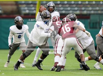 Thumbnail 1 in Red Oak vs. Mansfield Summit (UIL 5A Division 1 Quarterfinals) photogallery.