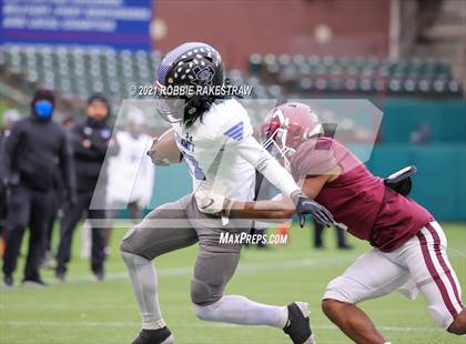 Thumbnail 2 in Red Oak vs. Mansfield Summit (UIL 5A Division 1 Quarterfinals) photogallery.