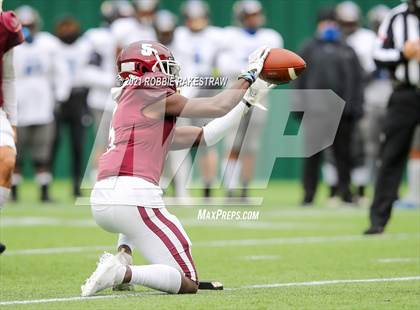 Thumbnail 3 in Red Oak vs. Mansfield Summit (UIL 5A Division 1 Quarterfinals) photogallery.