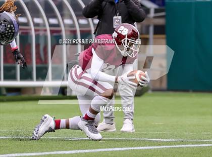 Thumbnail 2 in Red Oak vs. Mansfield Summit (UIL 5A Division 1 Quarterfinals) photogallery.
