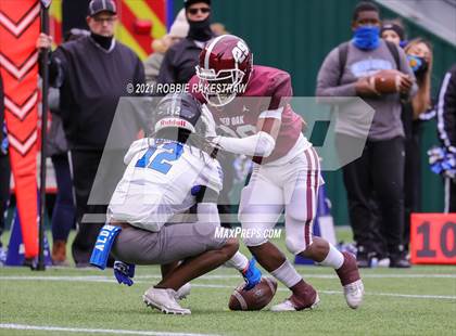 Thumbnail 1 in Red Oak vs. Mansfield Summit (UIL 5A Division 1 Quarterfinals) photogallery.