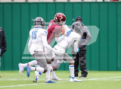 Thumbnail 2 in Red Oak vs. Mansfield Summit (UIL 5A Division 1 Quarterfinals) photogallery.