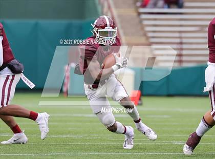 Thumbnail 1 in Red Oak vs. Mansfield Summit (UIL 5A Division 1 Quarterfinals) photogallery.