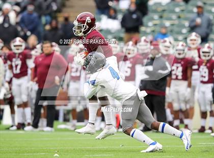 Thumbnail 2 in Red Oak vs. Mansfield Summit (UIL 5A Division 1 Quarterfinals) photogallery.