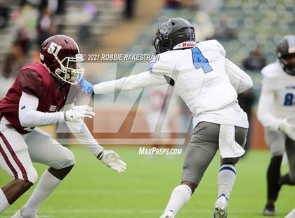 Thumbnail 1 in Red Oak vs. Mansfield Summit (UIL 5A Division 1 Quarterfinals) photogallery.