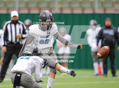 Thumbnail 1 in Red Oak vs. Mansfield Summit (UIL 5A Division 1 Quarterfinals) photogallery.