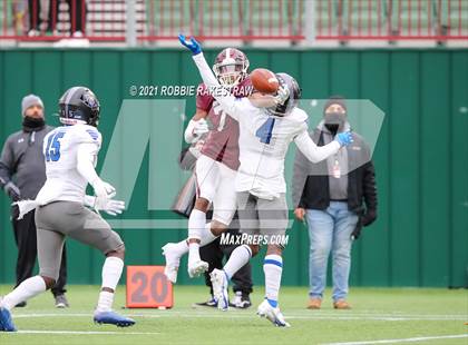 Thumbnail 2 in Red Oak vs. Mansfield Summit (UIL 5A Division 1 Quarterfinals) photogallery.