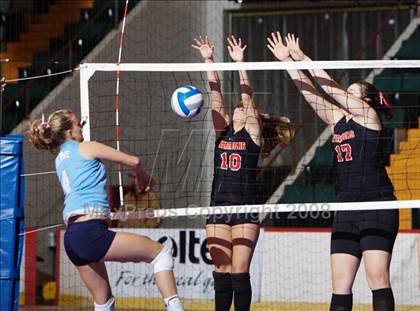 Thumbnail 1 in Salamanca vs Westlake (NYSPHSAA Class C Final) photogallery.
