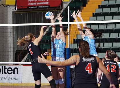 Thumbnail 2 in Salamanca vs Westlake (NYSPHSAA Class C Final) photogallery.