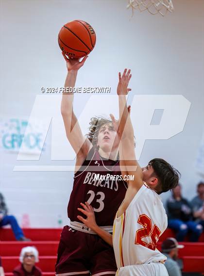 Thumbnail 2 in JV: Whitesboro @ S&S photogallery.