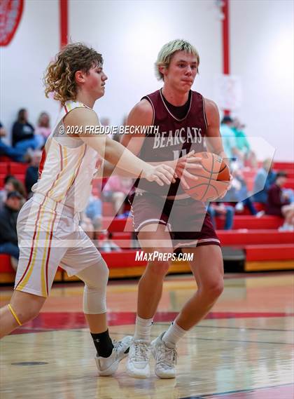 Thumbnail 2 in JV: Whitesboro @ S&S photogallery.