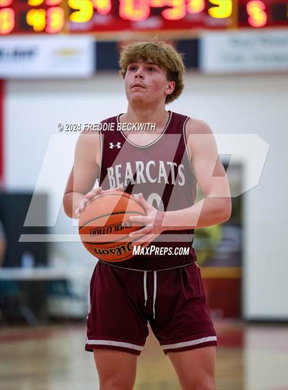 Thumbnail 1 in JV: Whitesboro @ S&S photogallery.