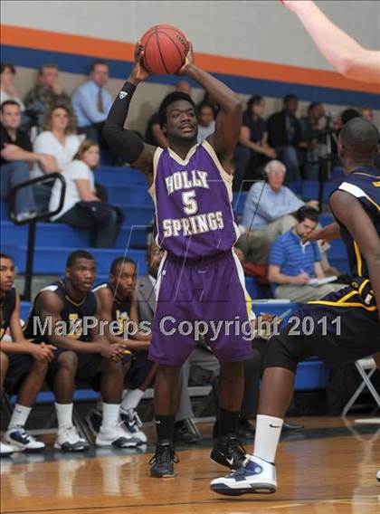 Thumbnail 3 in Holly Springs vs. Lee County (Tri-Nine Conference Tournament) photogallery.