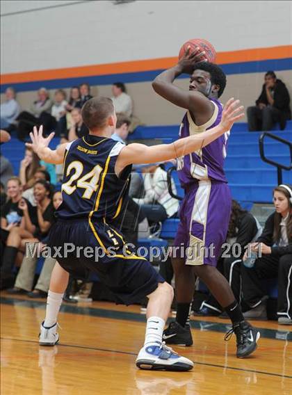 Thumbnail 1 in Holly Springs vs. Lee County (Tri-Nine Conference Tournament) photogallery.