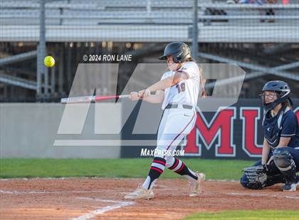 Thumbnail 1 in Southmoore @ Mustang photogallery.