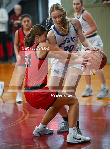 Thumbnail 2 in Northeast Dubois vs. South Webster photogallery.