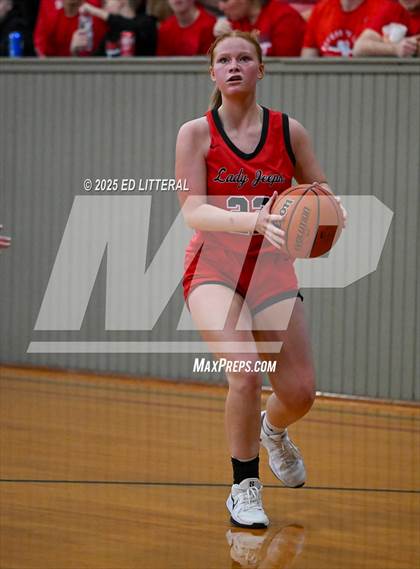 Thumbnail 2 in Northeast Dubois vs. South Webster photogallery.
