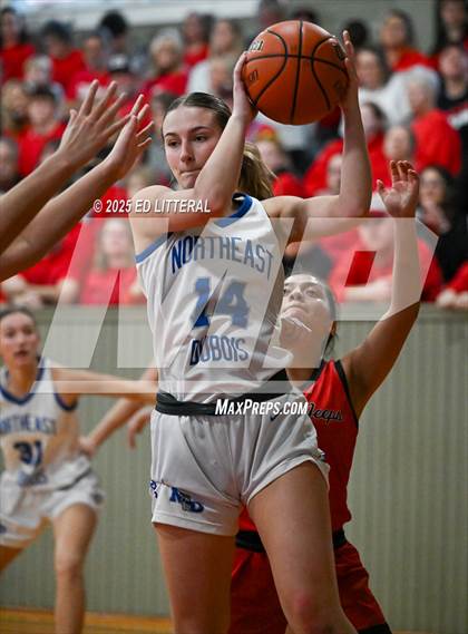 Thumbnail 1 in Northeast Dubois vs. South Webster photogallery.