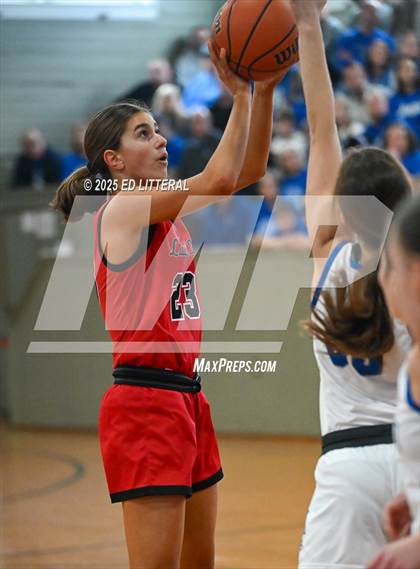 Thumbnail 1 in Northeast Dubois vs. South Webster photogallery.