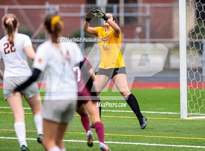 Thumbnail 1 in Lakeside vs. Holy Names Academy (WIAA 3A Playoffs) photogallery.