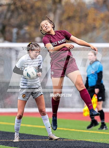 Thumbnail 3 in Lakeside vs. Holy Names Academy (WIAA 3A Playoffs) photogallery.