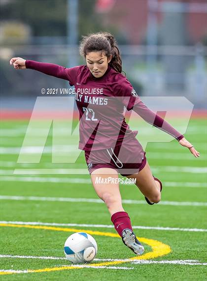 Thumbnail 3 in Lakeside vs. Holy Names Academy (WIAA 3A Playoffs) photogallery.