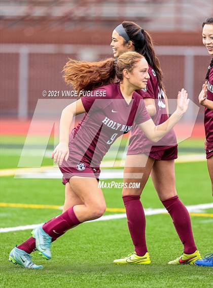 Thumbnail 3 in Lakeside vs. Holy Names Academy (WIAA 3A Playoffs) photogallery.