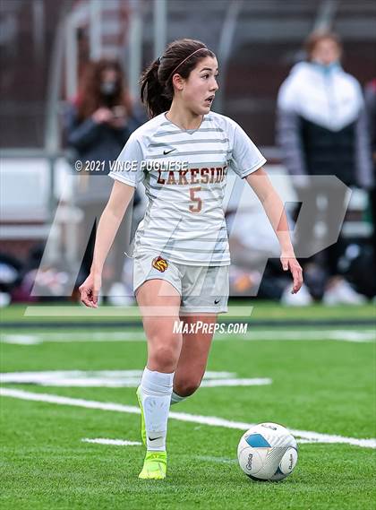Thumbnail 3 in Lakeside vs. Holy Names Academy (WIAA 3A Playoffs) photogallery.